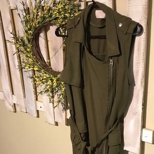 Love tree trench vest